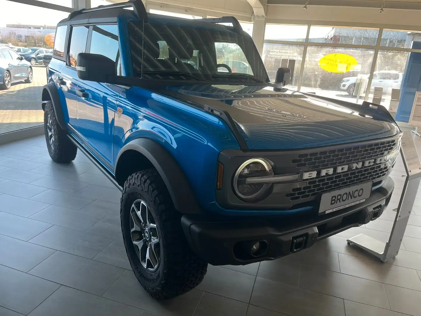 Ford Bronco Badlands e-4WD FirstEdition LED/ Blauw - 1