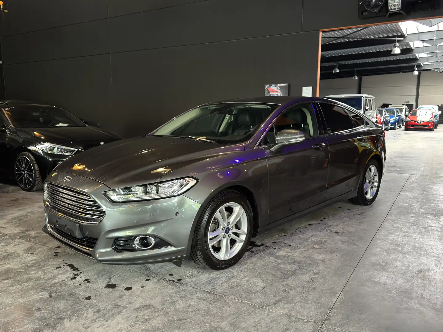 Ford Mondeo 1.5 Eco  automatique,  Class//12 mois de garantie Grijs - 2
