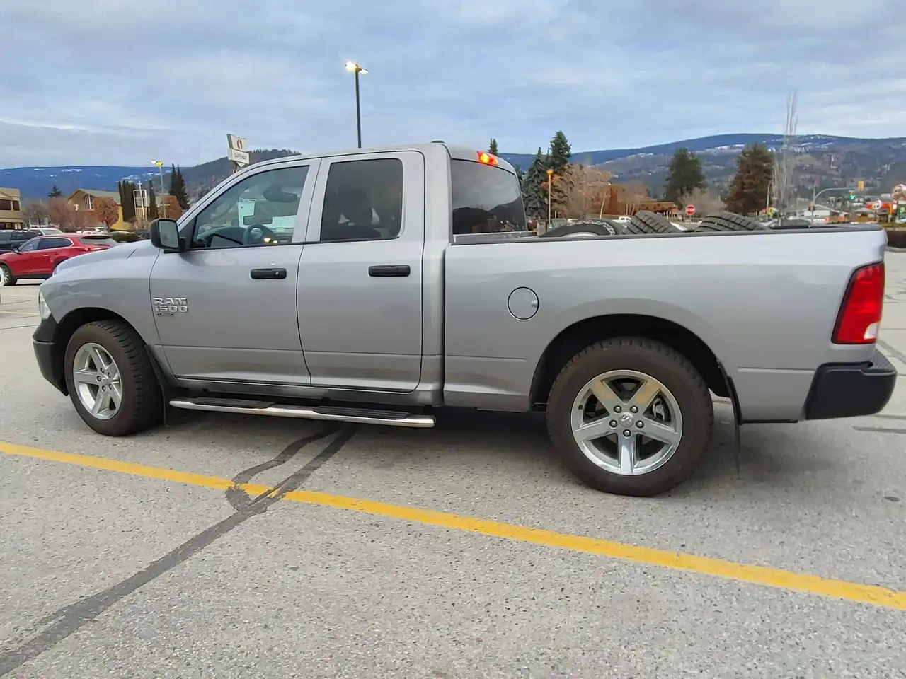 RAM 1500 снимка RAM 1500