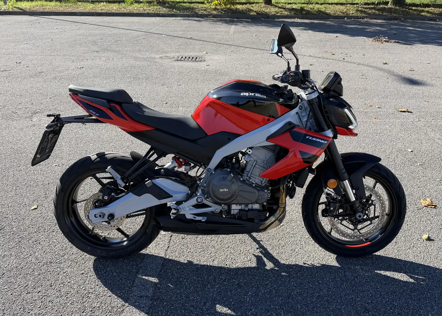 Aprilia Tuono 457 Rouge - 2