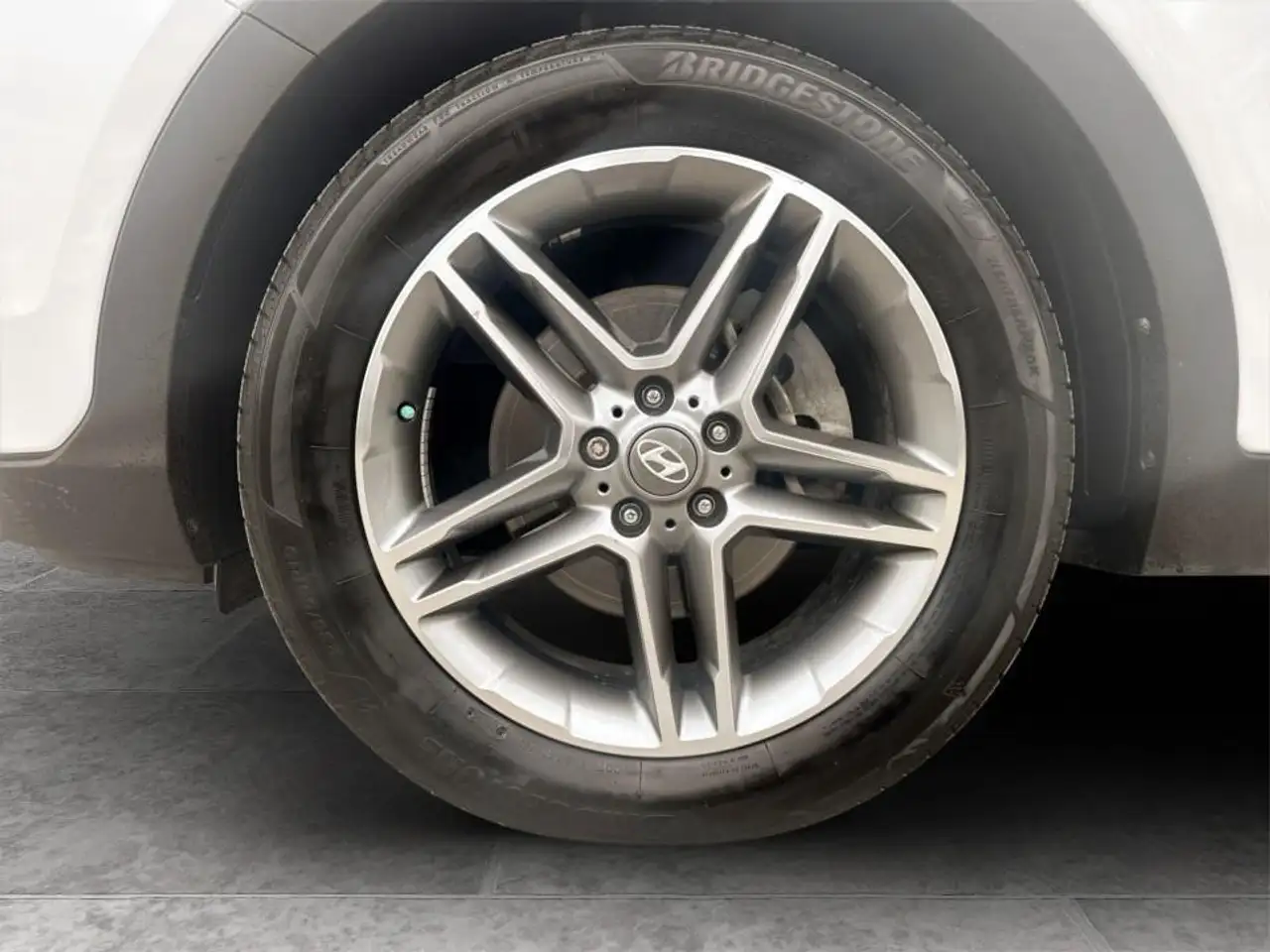 Hyundai SANTA FE снимка Hyundai SANTA FE