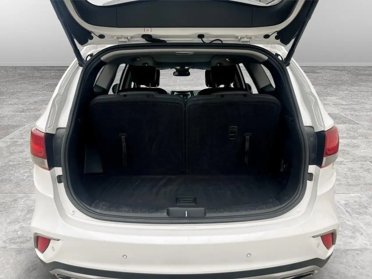 Hyundai SANTA FE снимка Hyundai SANTA FE