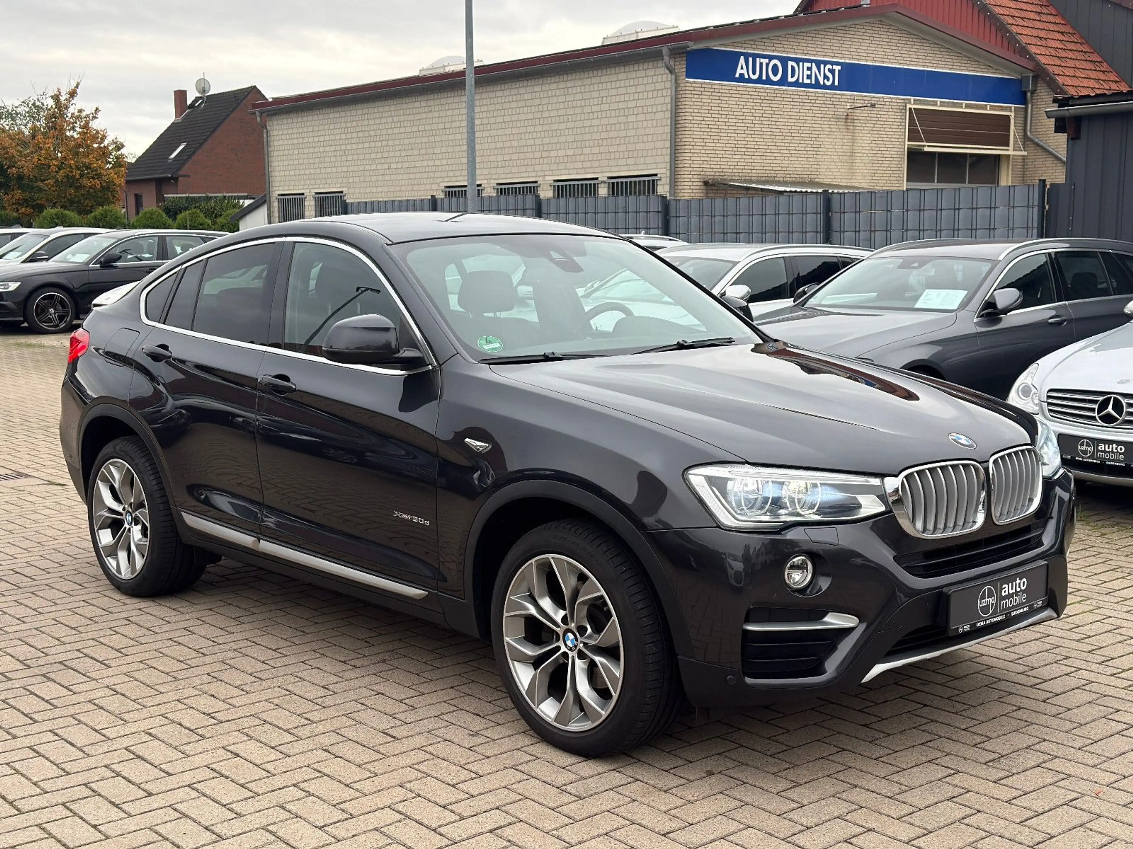 BMW X4 30xd, M Paket, LED, Leder, AHK, Scheckheft — photo 7