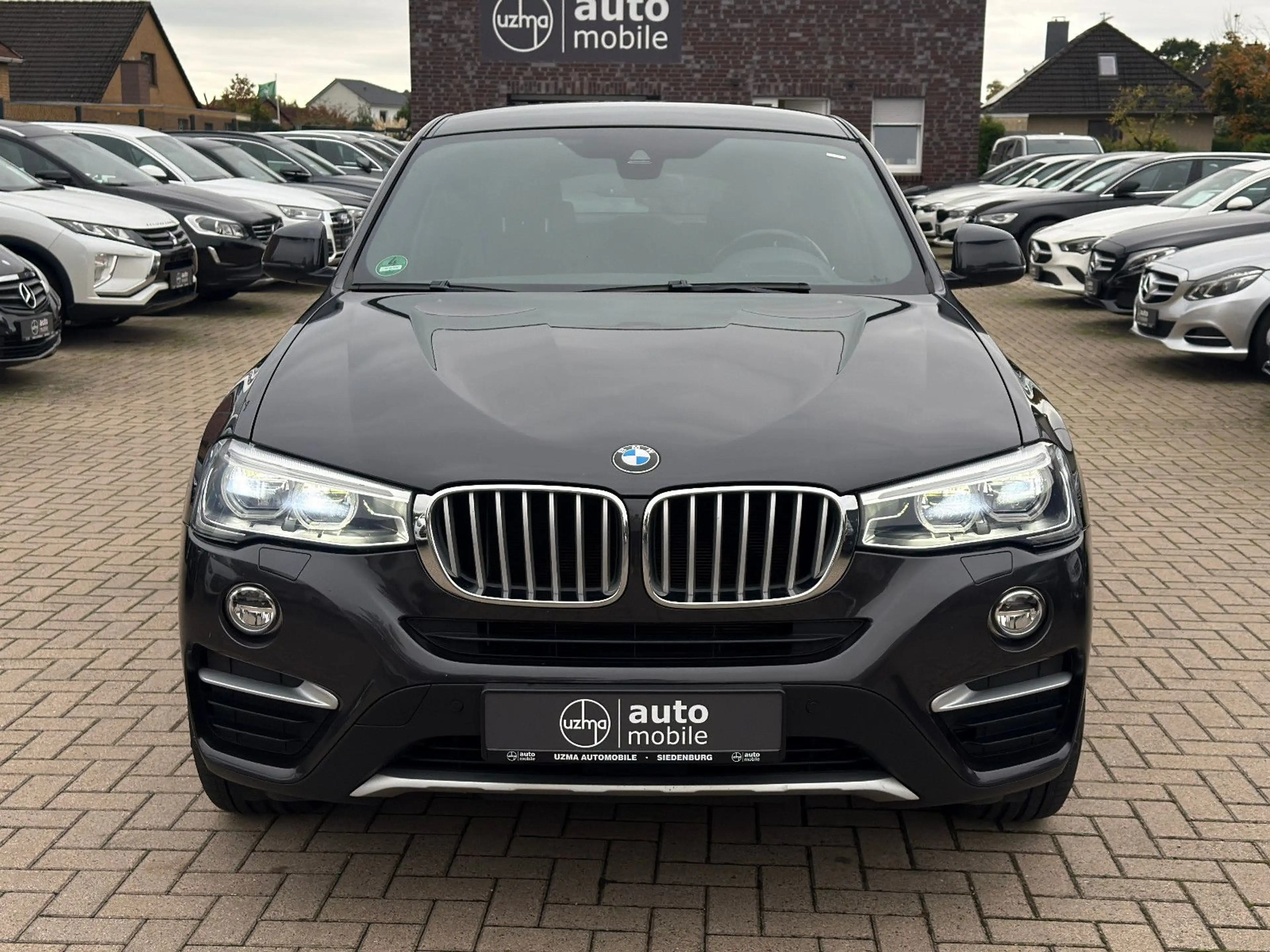 BMW X4 30xd, M Paket, LED, Leder, AHK, Scheckheft — photo 8
