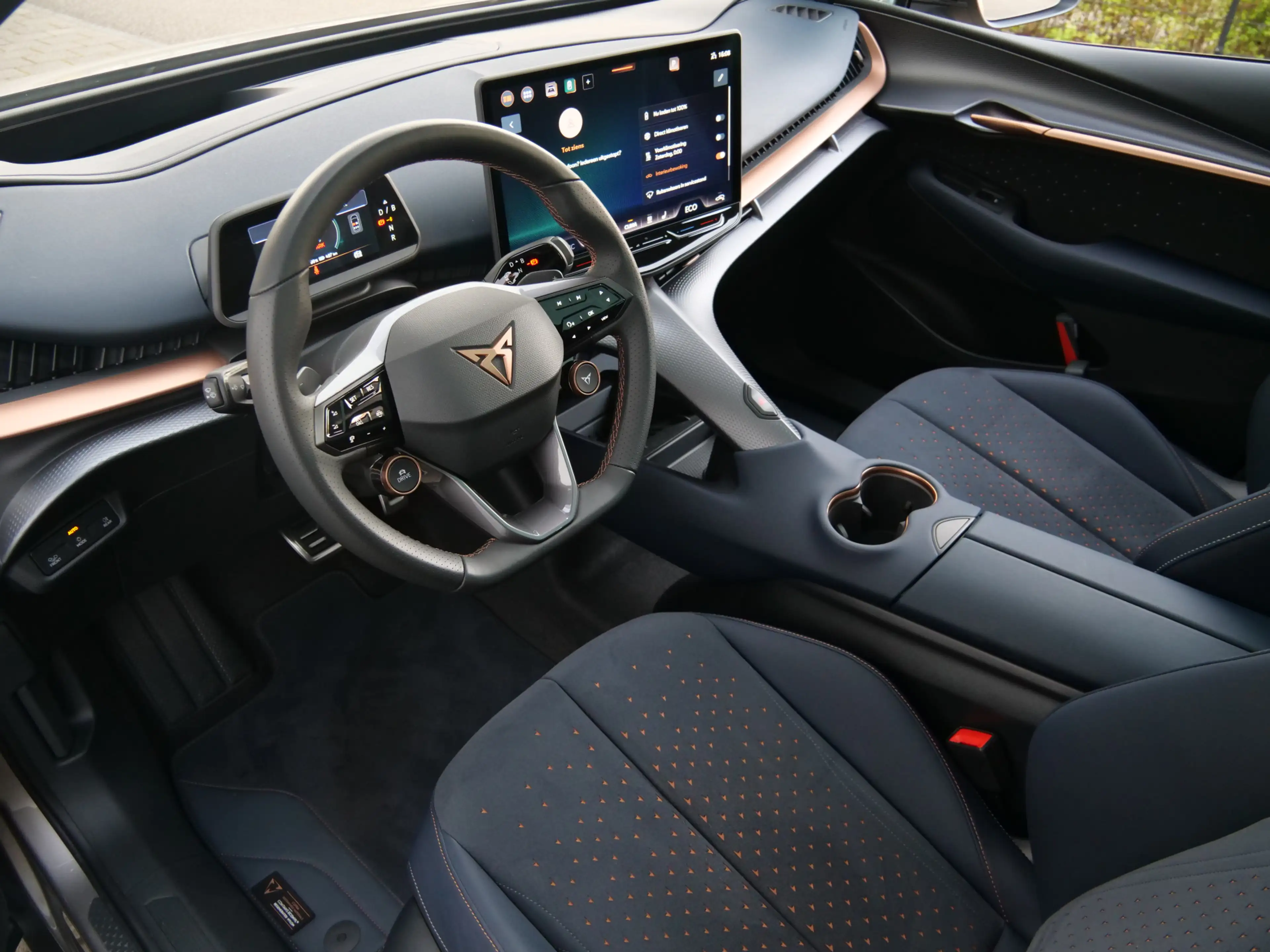 CUPRA Tavascan Adrenaline 82 kWh 286 Pk Automaat Warmtepomp / DAB — photo 12