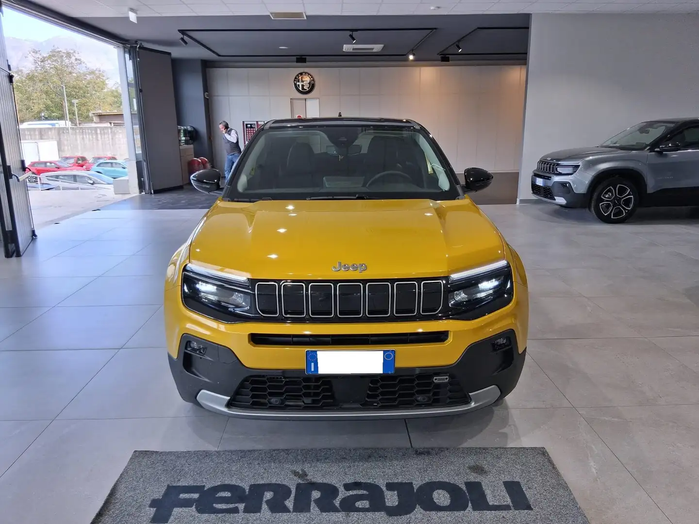 Jeep Avenger 1.2 turbo e-hybrid mhev Summit fwd 110cv edct6 Jaune - 2