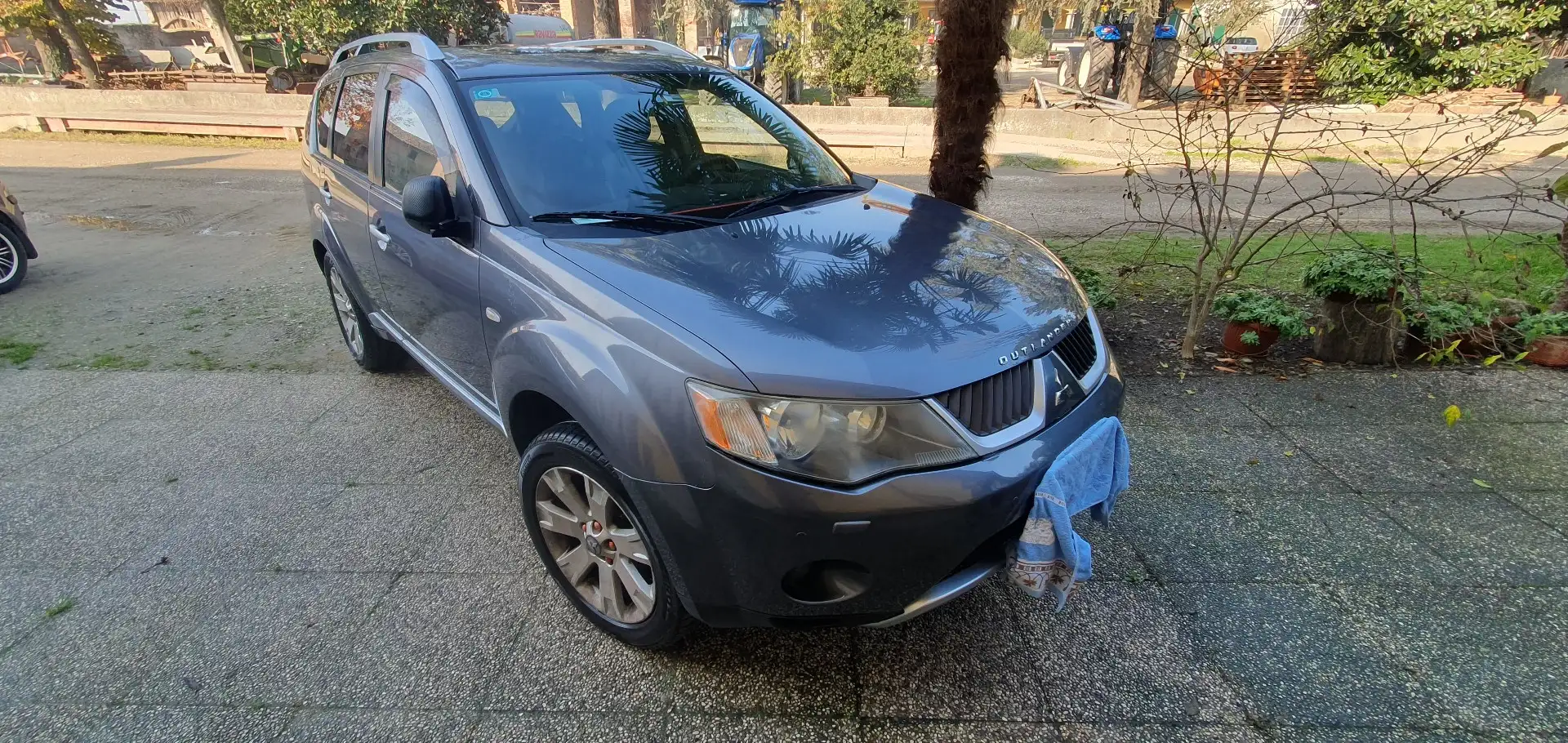 Mitsubishi Outlander 2.2 di-d Instyle 7p.ti dpf - 2