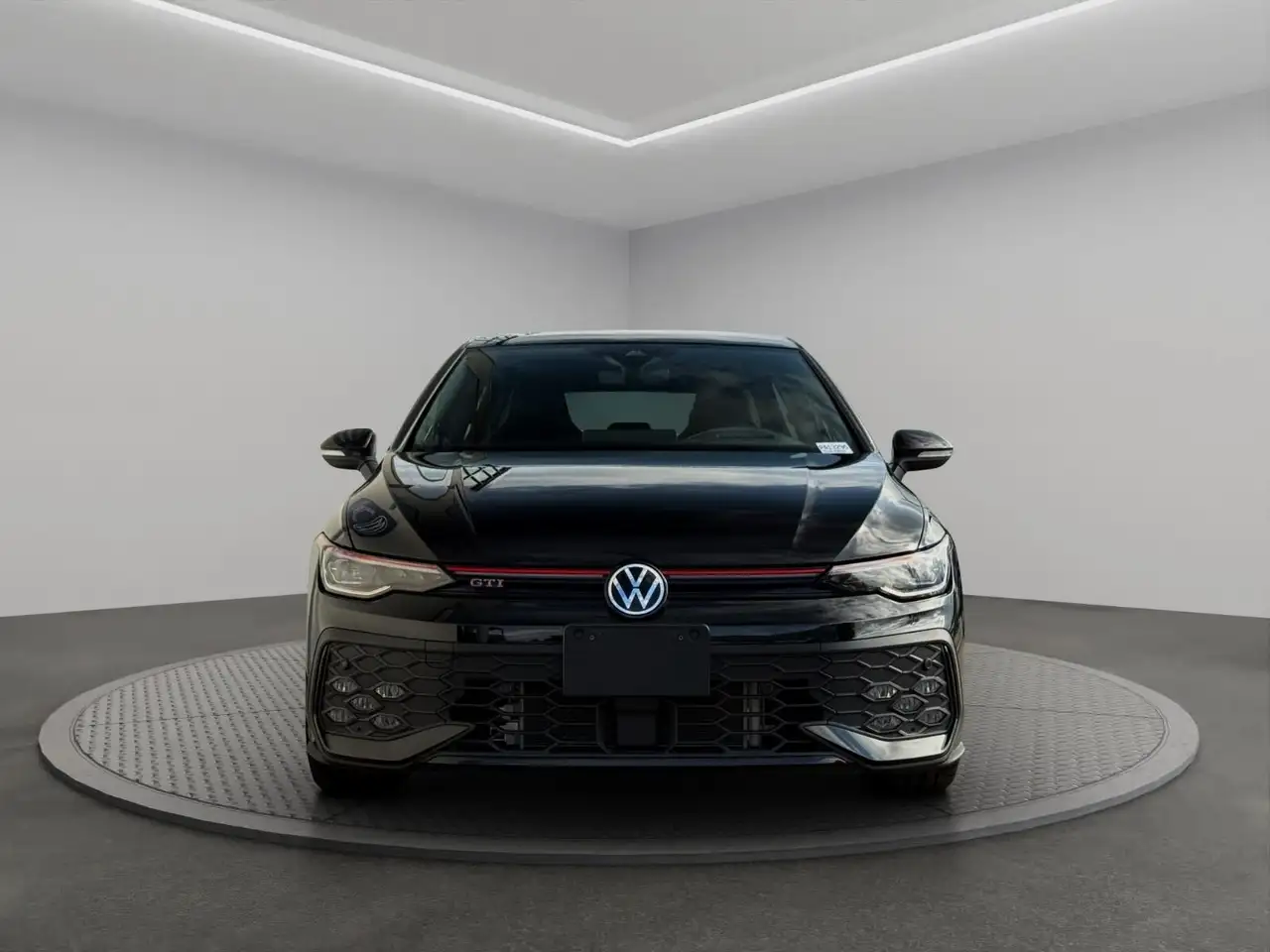 Volkswagen Golf GTI снимка Volkswagen Golf GTI