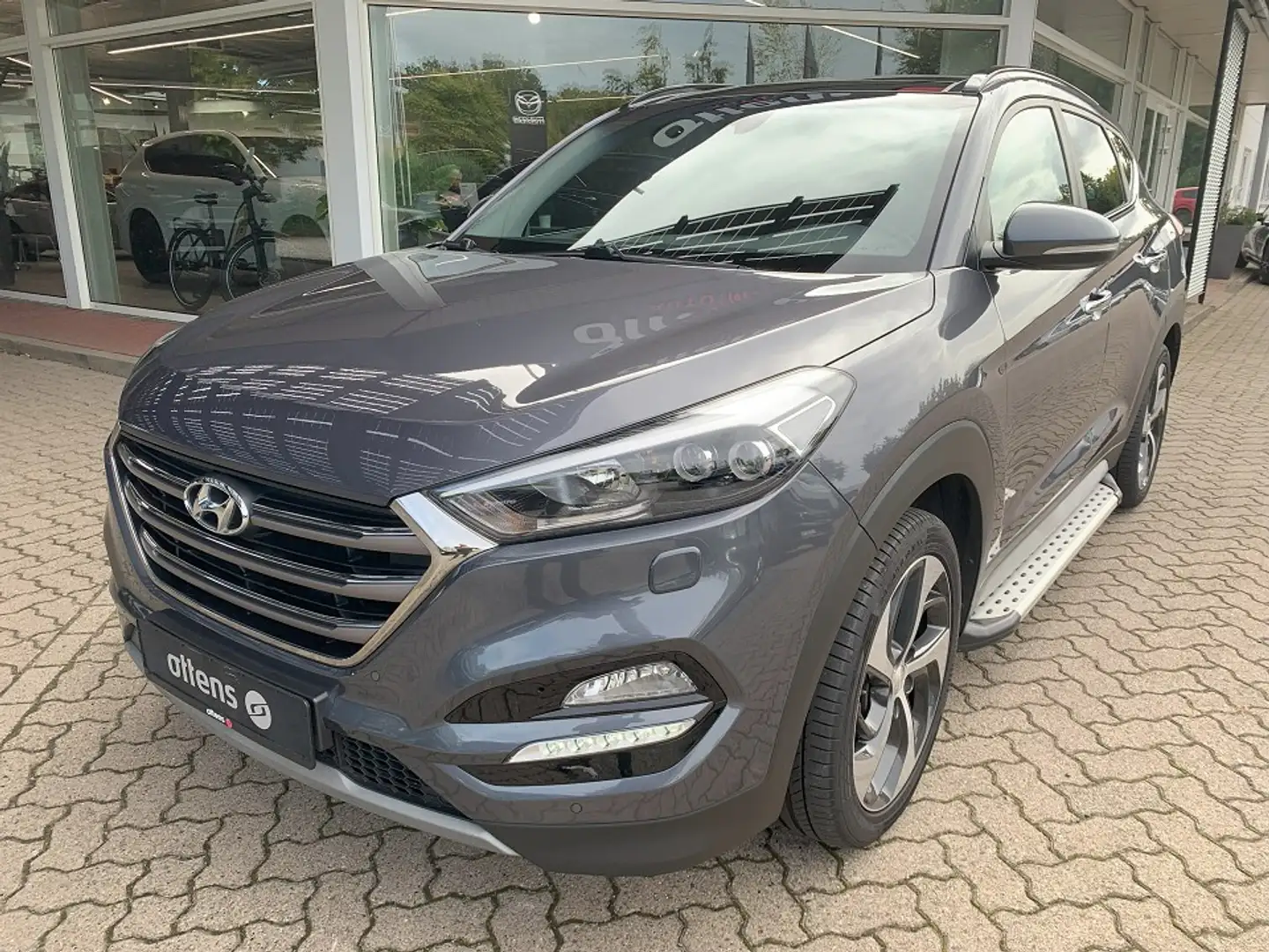 Hyundai TUCSON 1.6T 4WD PREMIUM, Panoramadach, Navi,AHK Premium 4 Gris - 2