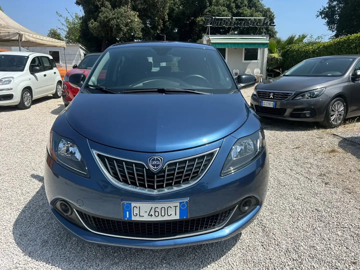 Lancia Ypsilon 1.0 FireFly 5 porte S&S Hybrid Silver Blu/Azzurro - 1
