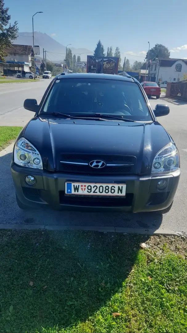 Hyundai TUCSON 2,0 Comfort+ CRDi VGT 2WD DPF - 1