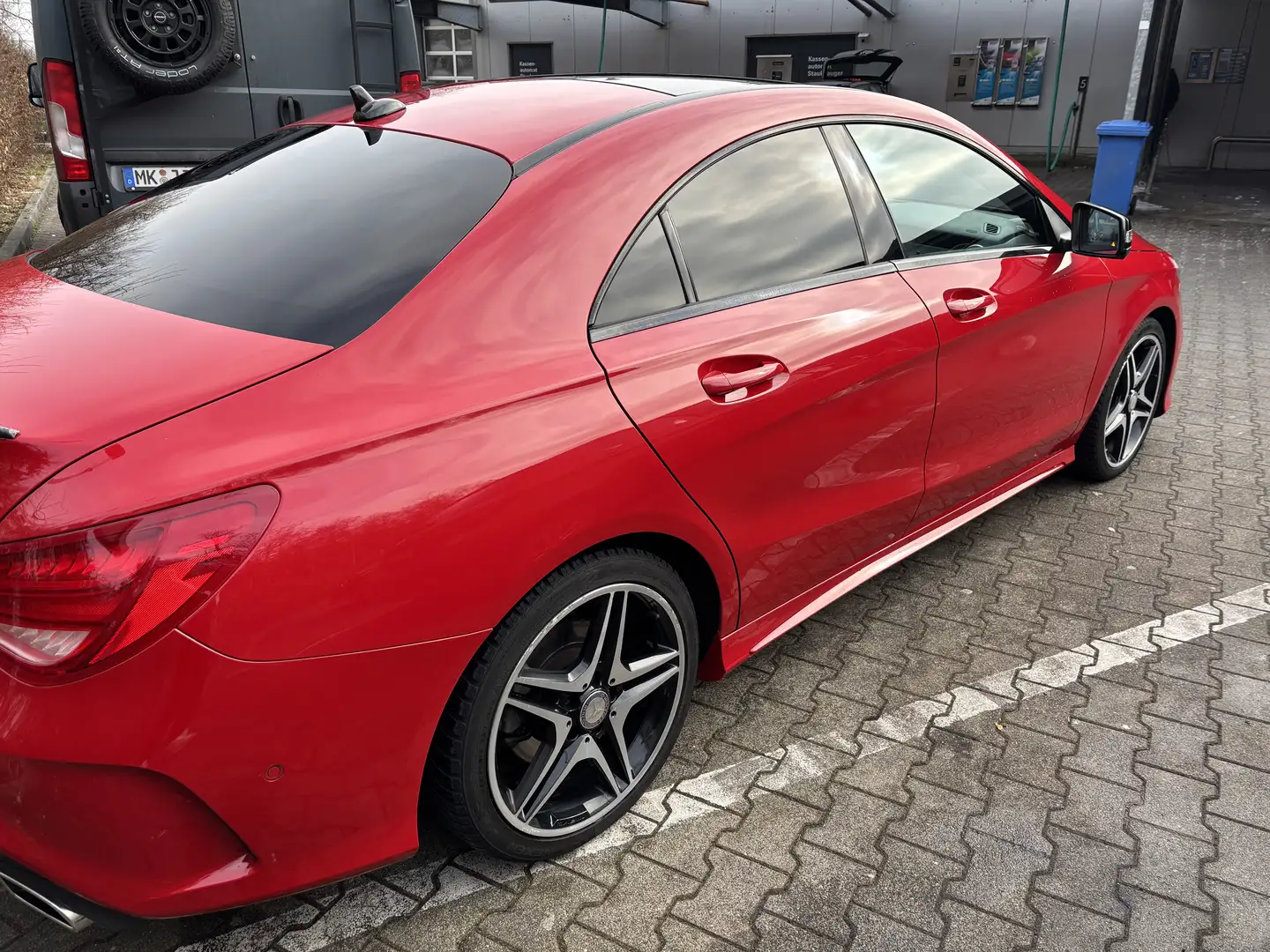 Mercedes-Benz CLA 200 CLA 200 (117.343) Rot - 2