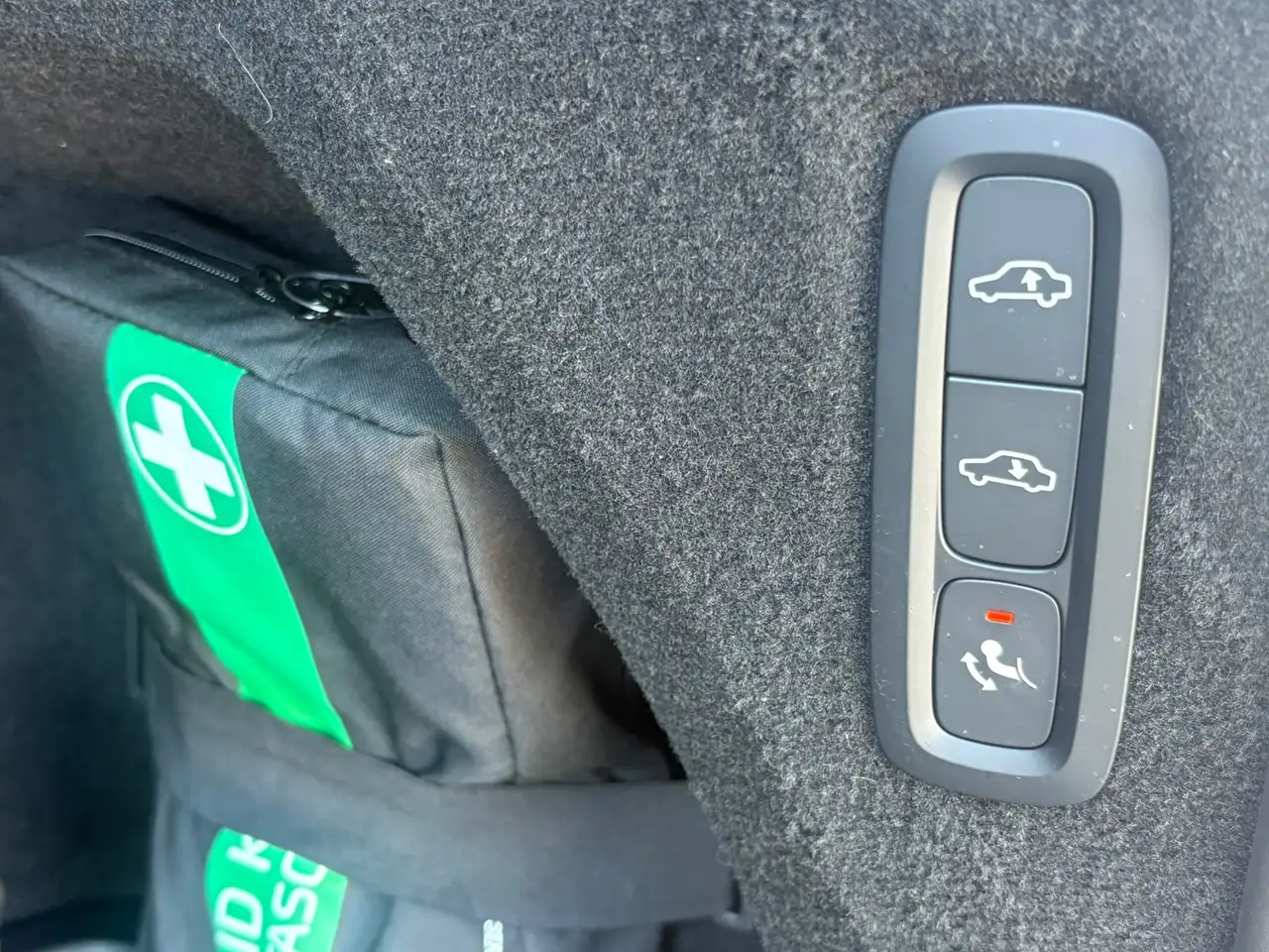 Volvo XC90 2.0 T8 Plug-in hybrid AWD Ultra Bright 455pk Lucht, миниатюра 10
