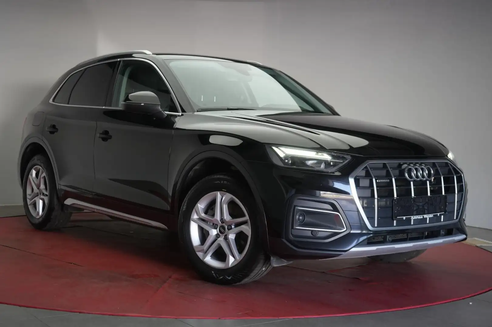 Audi Q5 40 TDI quattro S tronic advanced CarPlay/Temp Schwarz - 1