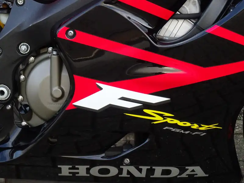 Honda CBR 600 - foto 4