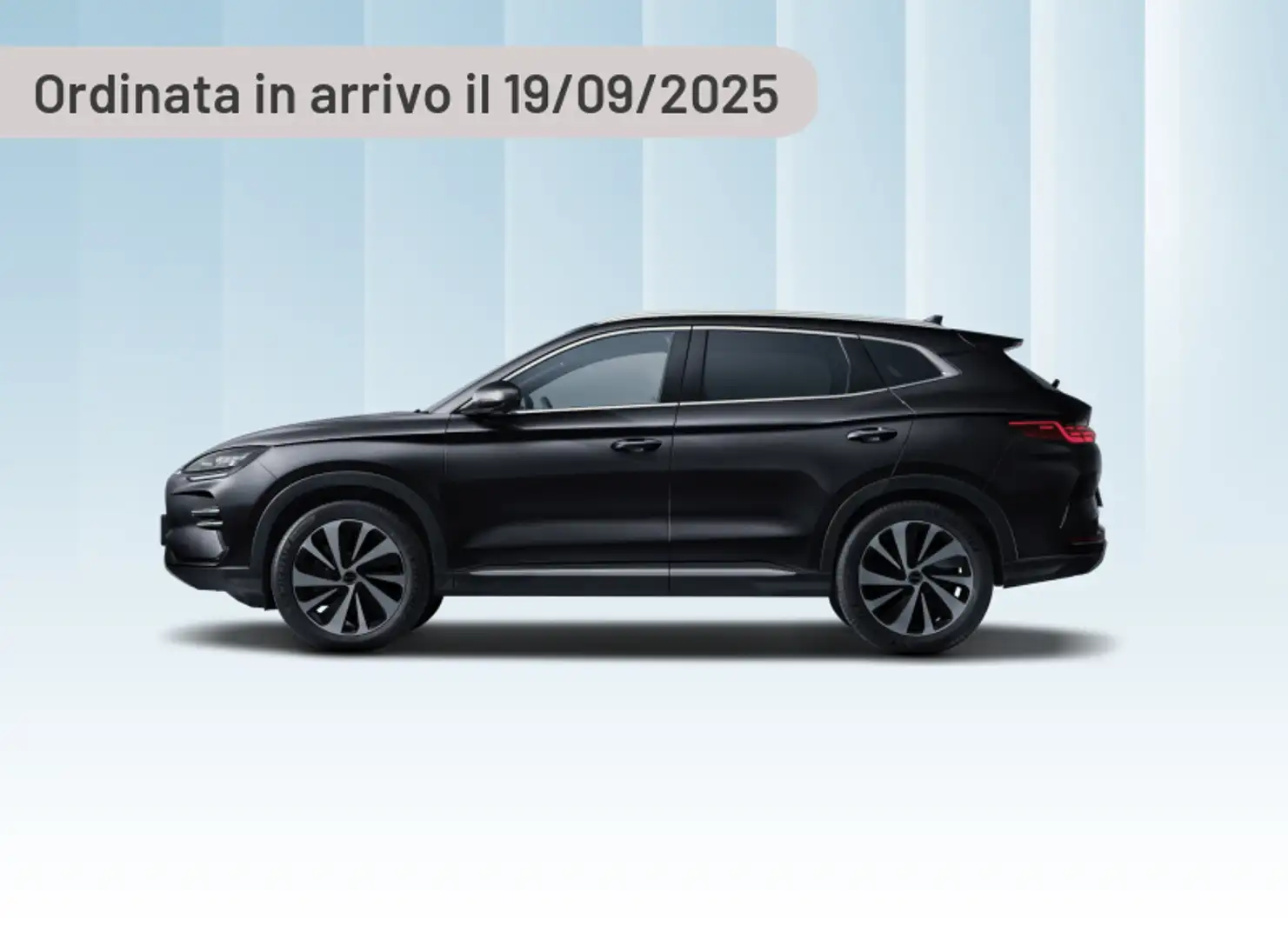 BYD 87 kWh Design Stříbrná - 1