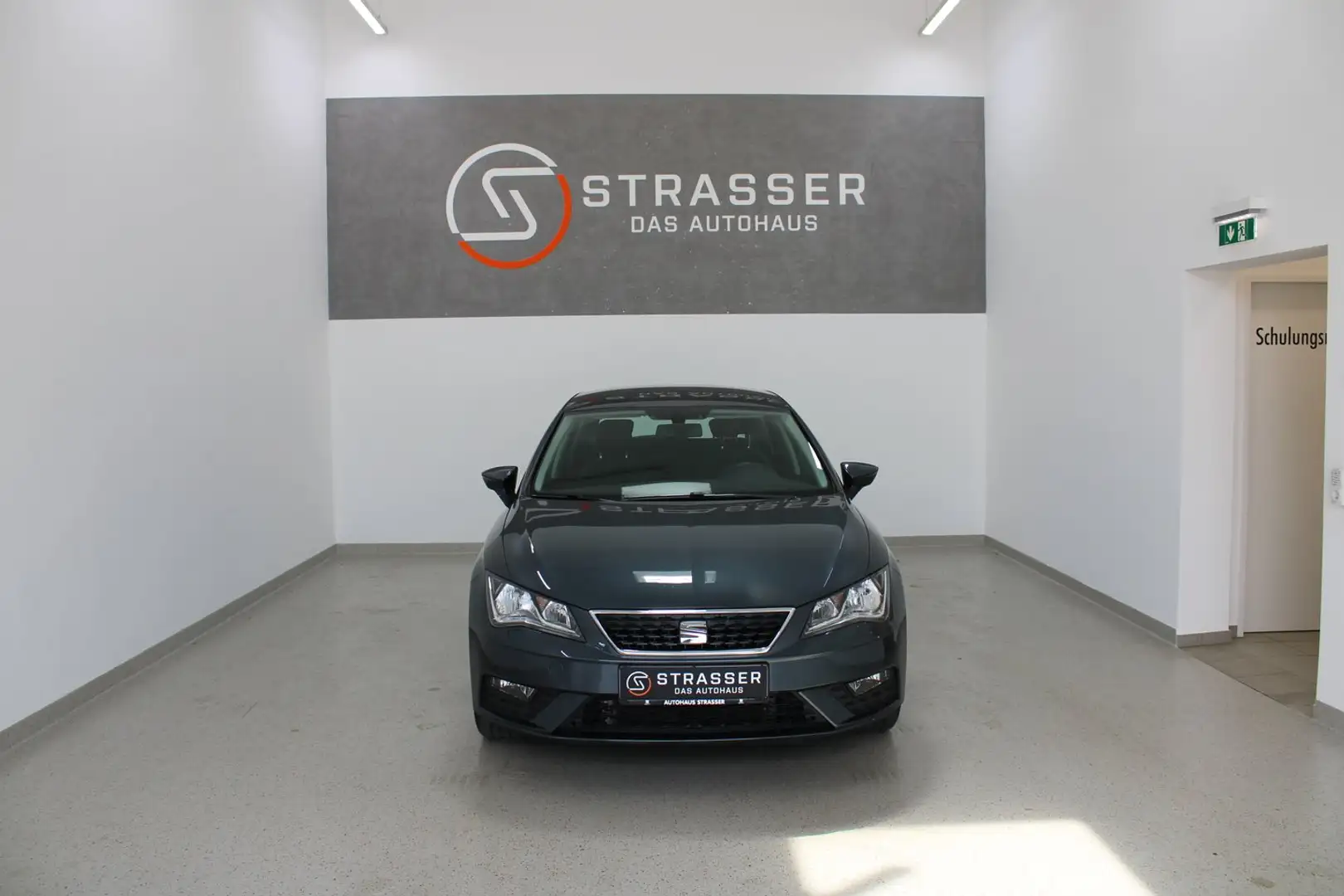 SEAT Leon Reference TSI Grau - 2