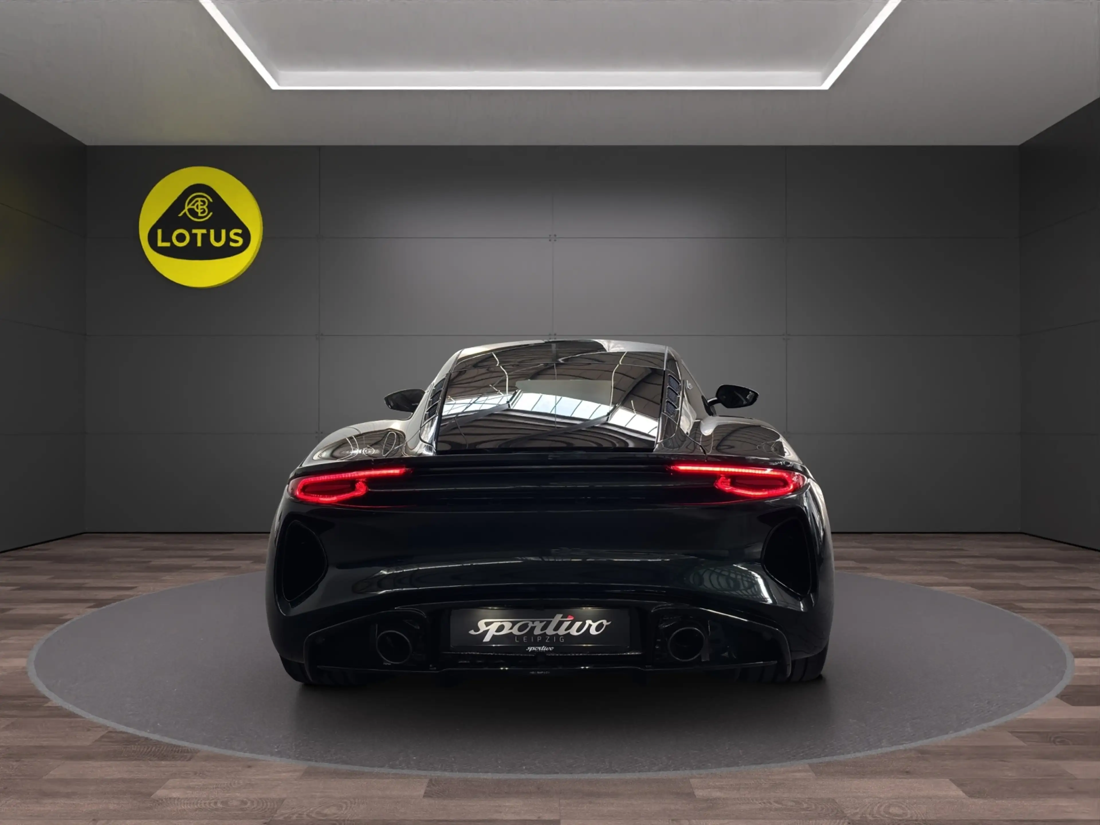 Lotus Emira V6 SE MY26 *Lotus Leipzig* — photo 6
