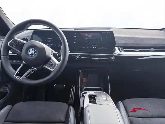 BMW Ix2 view 15
