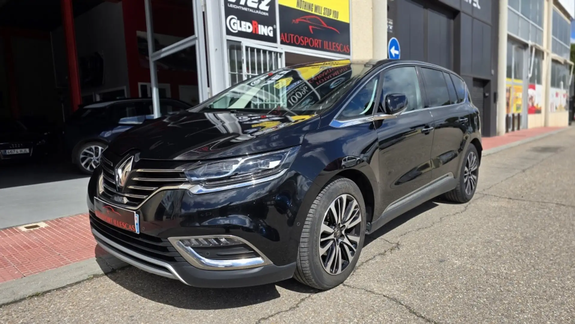 Renault Espace 1.6dCi TT En. Initiale Paris EDC 118kW Černá - 1