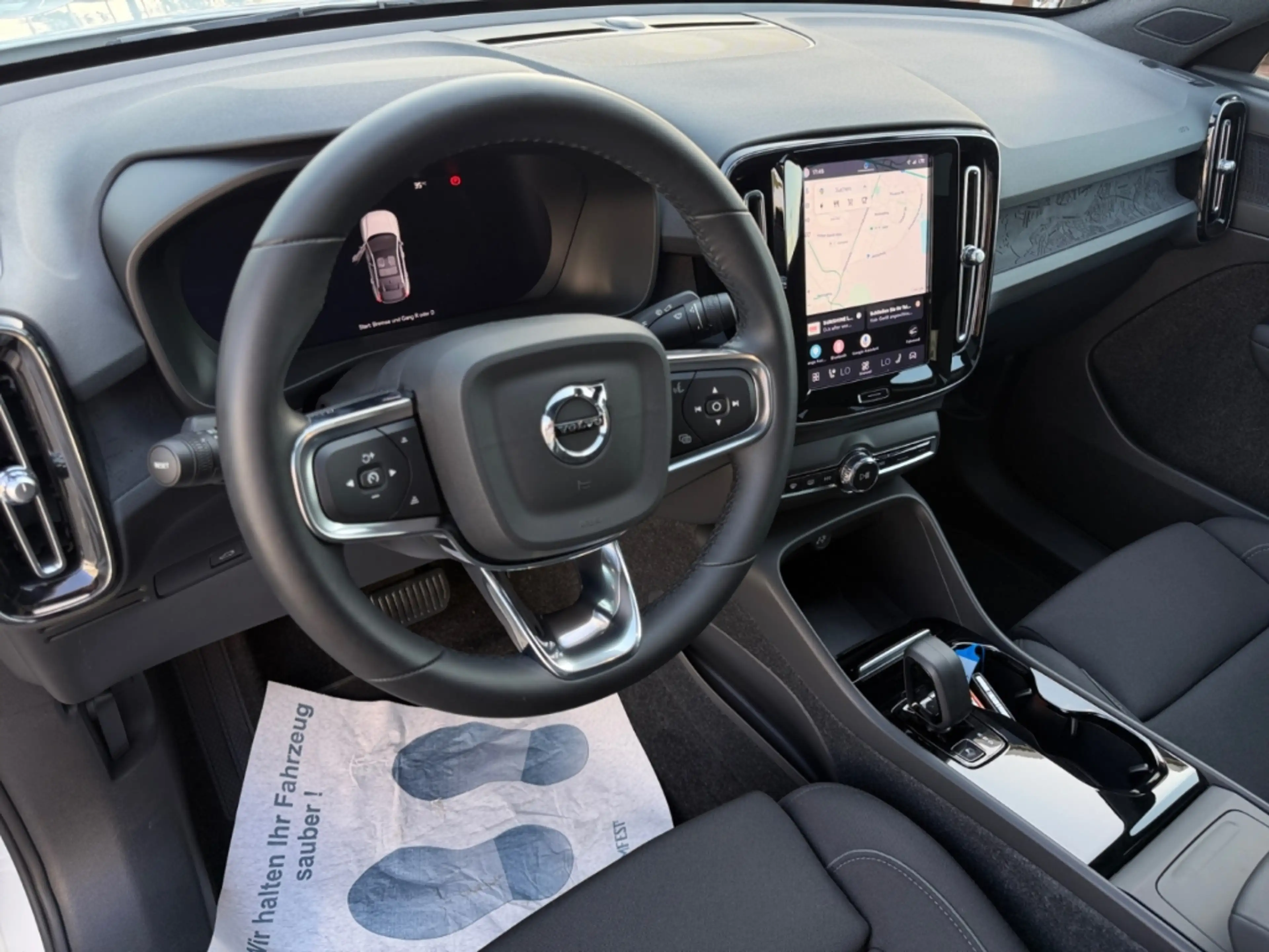 Volvo C40 Plus Recharge Pure Electric 2WD StandHZG Digitales — photo 11