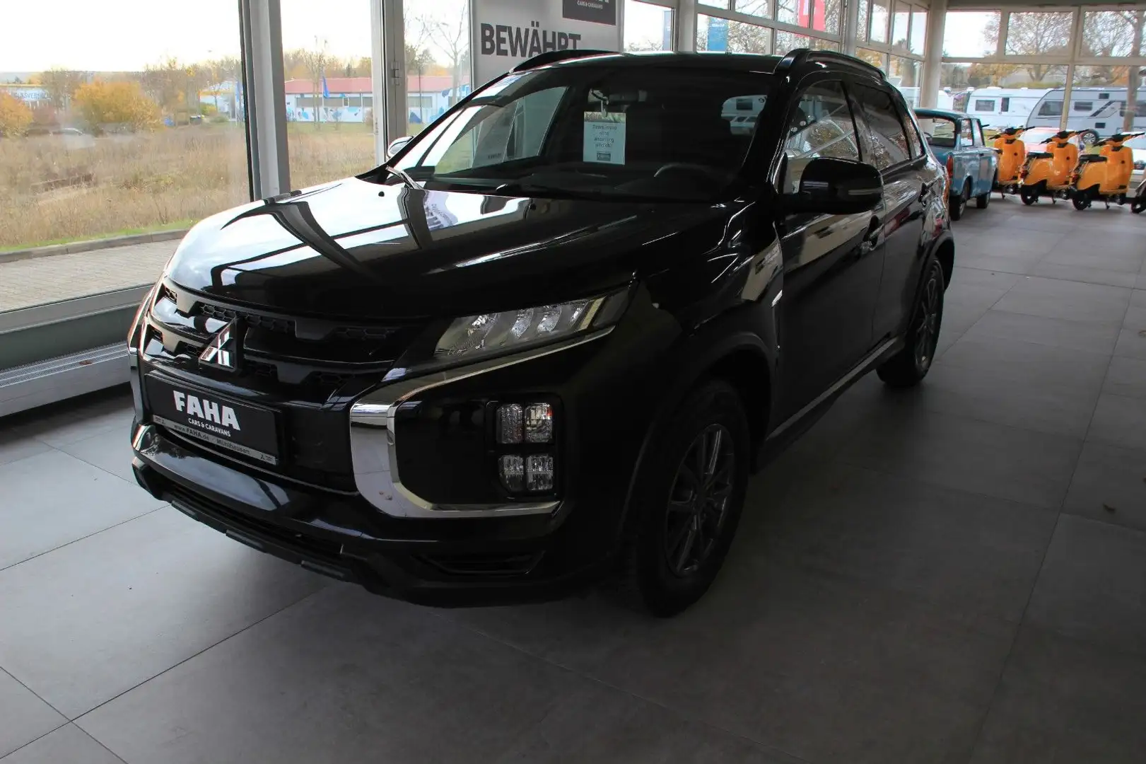 Mitsubishi ASX Spirit+ 2WD Schwarz - 1