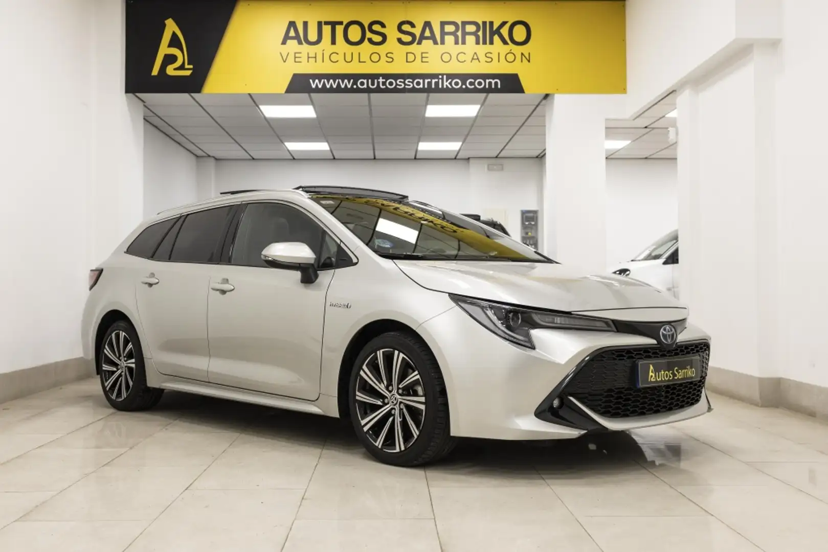Toyota Corolla Touring Sports 180H Style Grau - 1