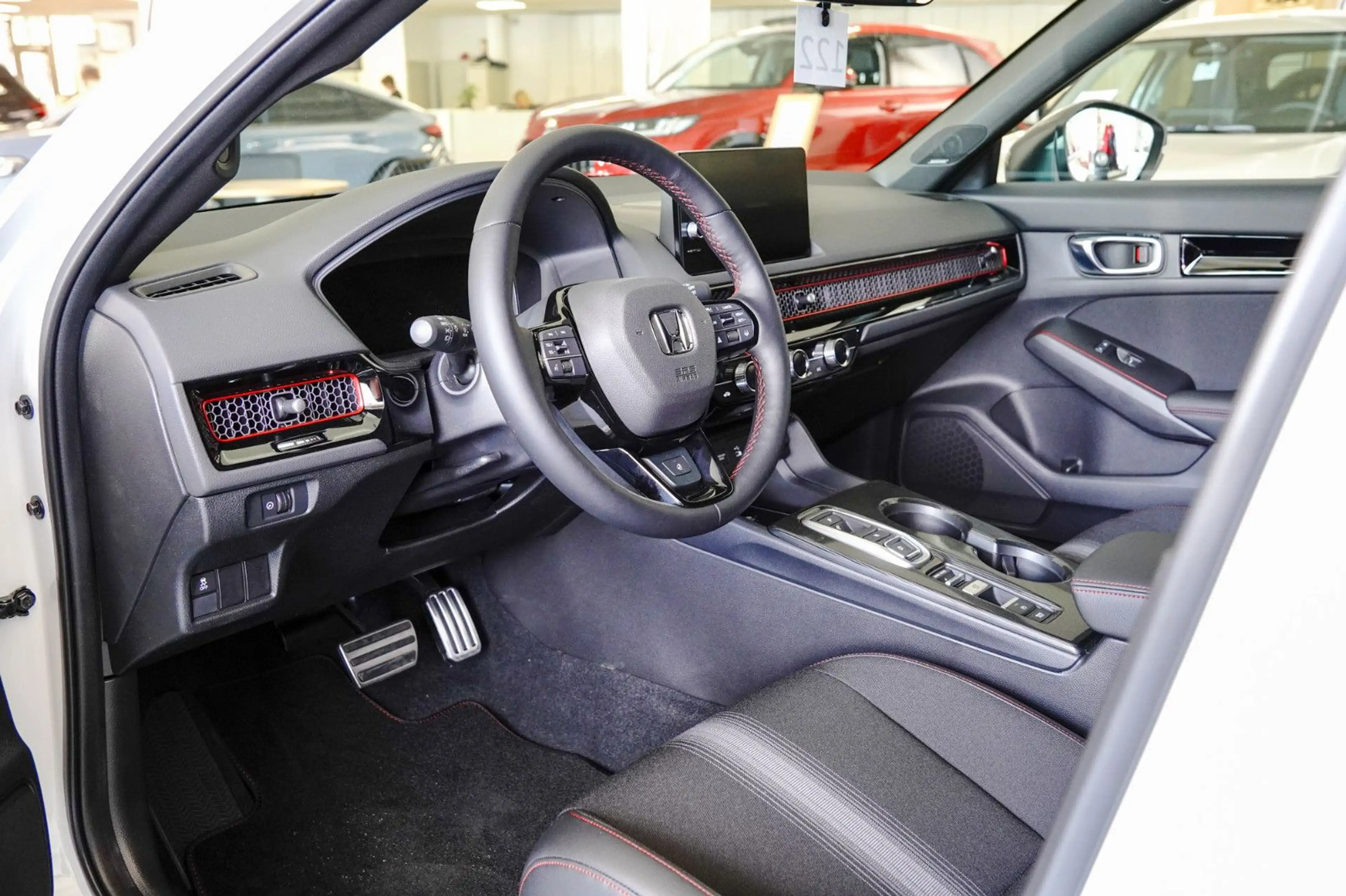 Honda Civic e:HEV 2.0 i-MMD Hybrid Sport 2027 S+ Shift — photo 4