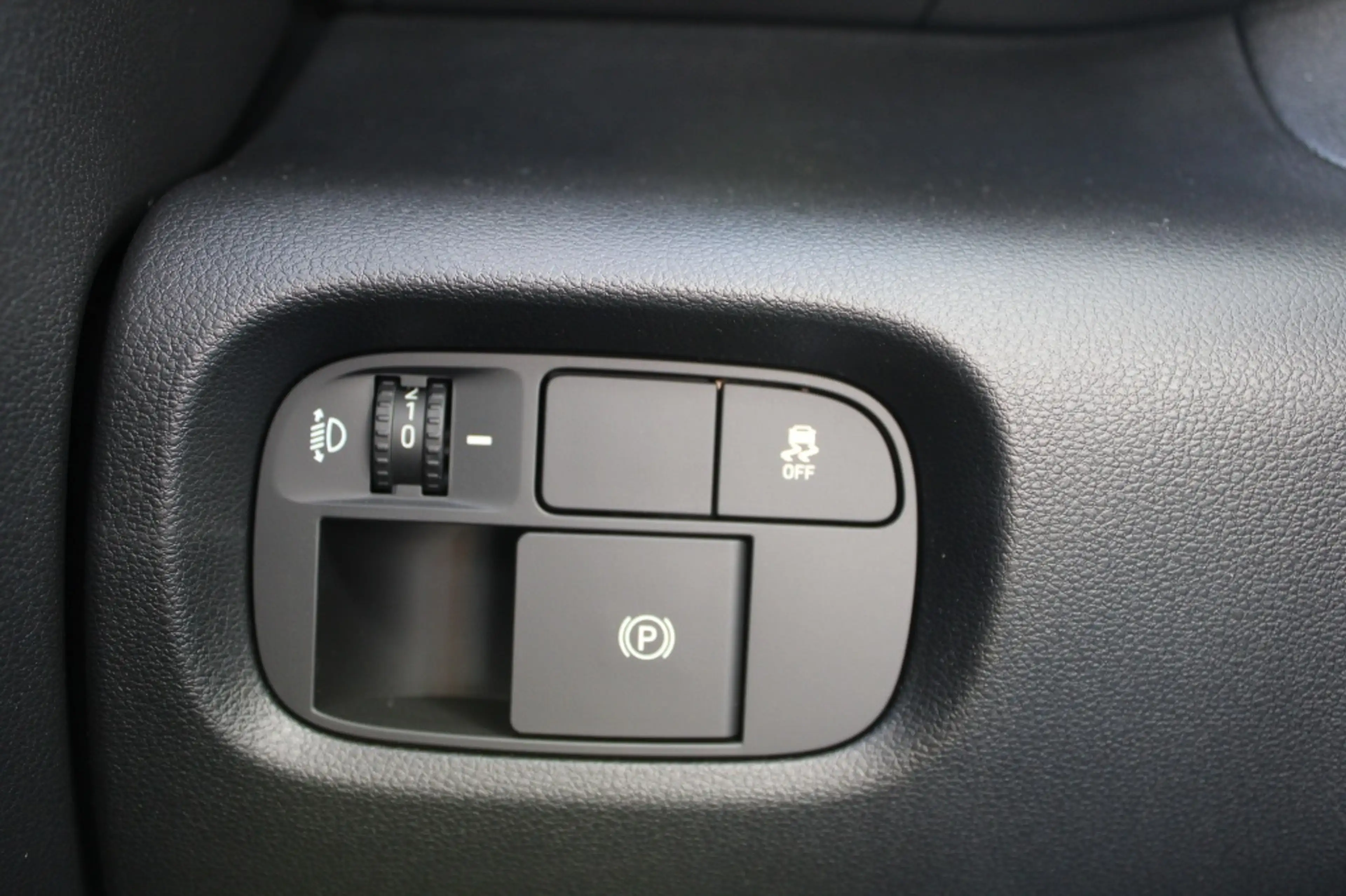 Hyundai Inster Evolve 49 kWh — photo 10