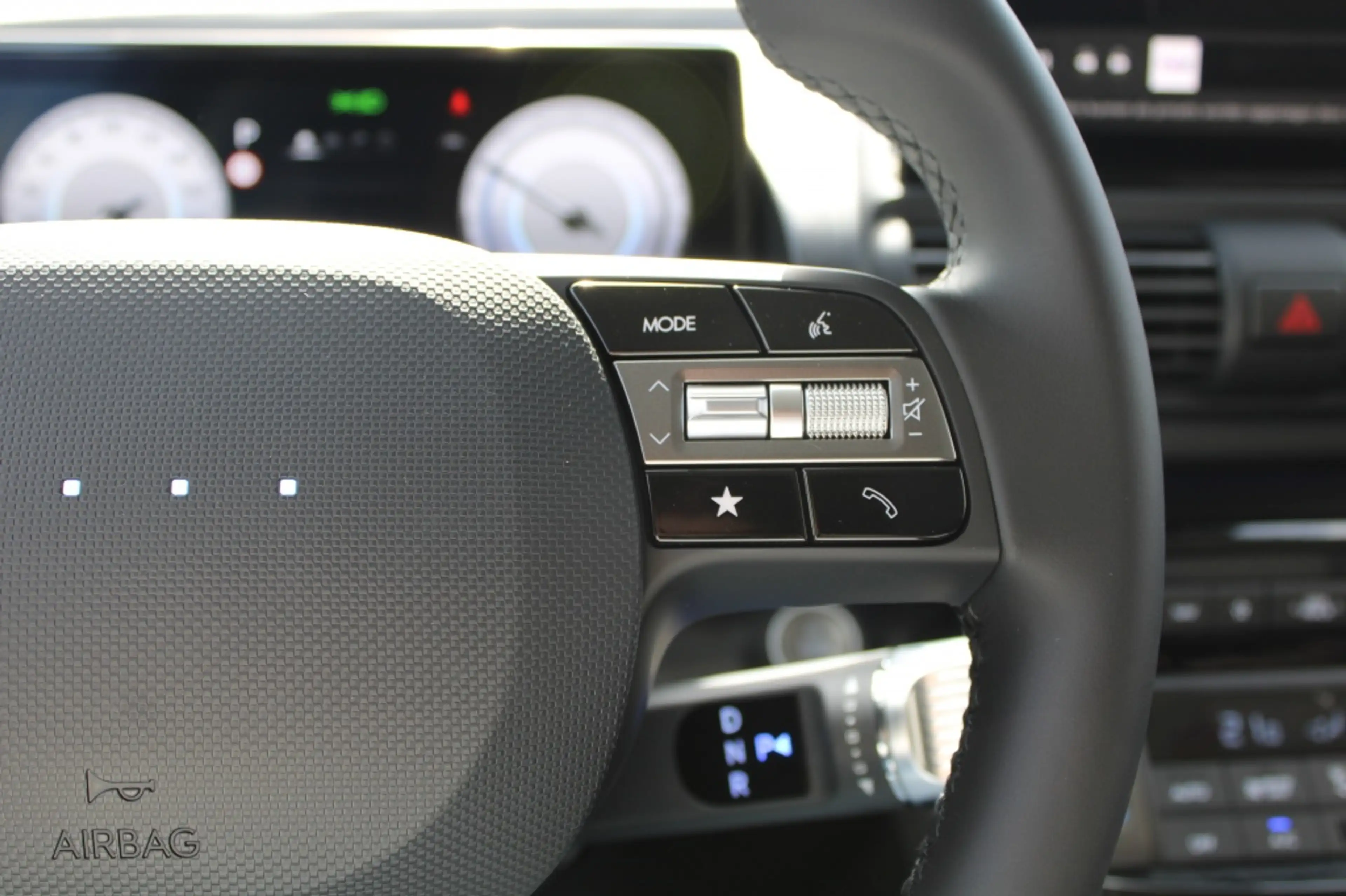 Hyundai Inster Evolve 49 kWh — photo 12
