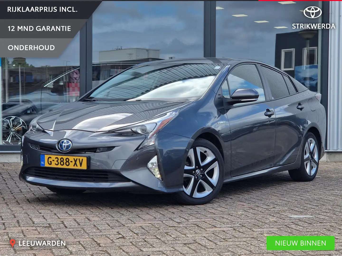 Toyota Prius 1.8 Dark Edition Grijs - 1
