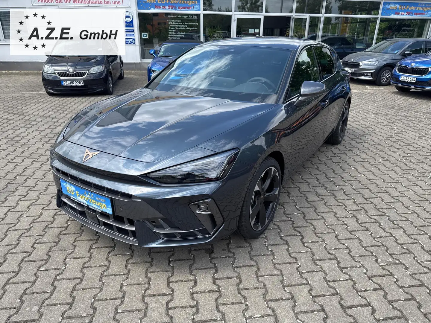 CUPRA Leon 1.5 eTSI DSG *SH*NAVI*LED*TWA*APP*KAMERA*AHK* 1... Grau - 2
