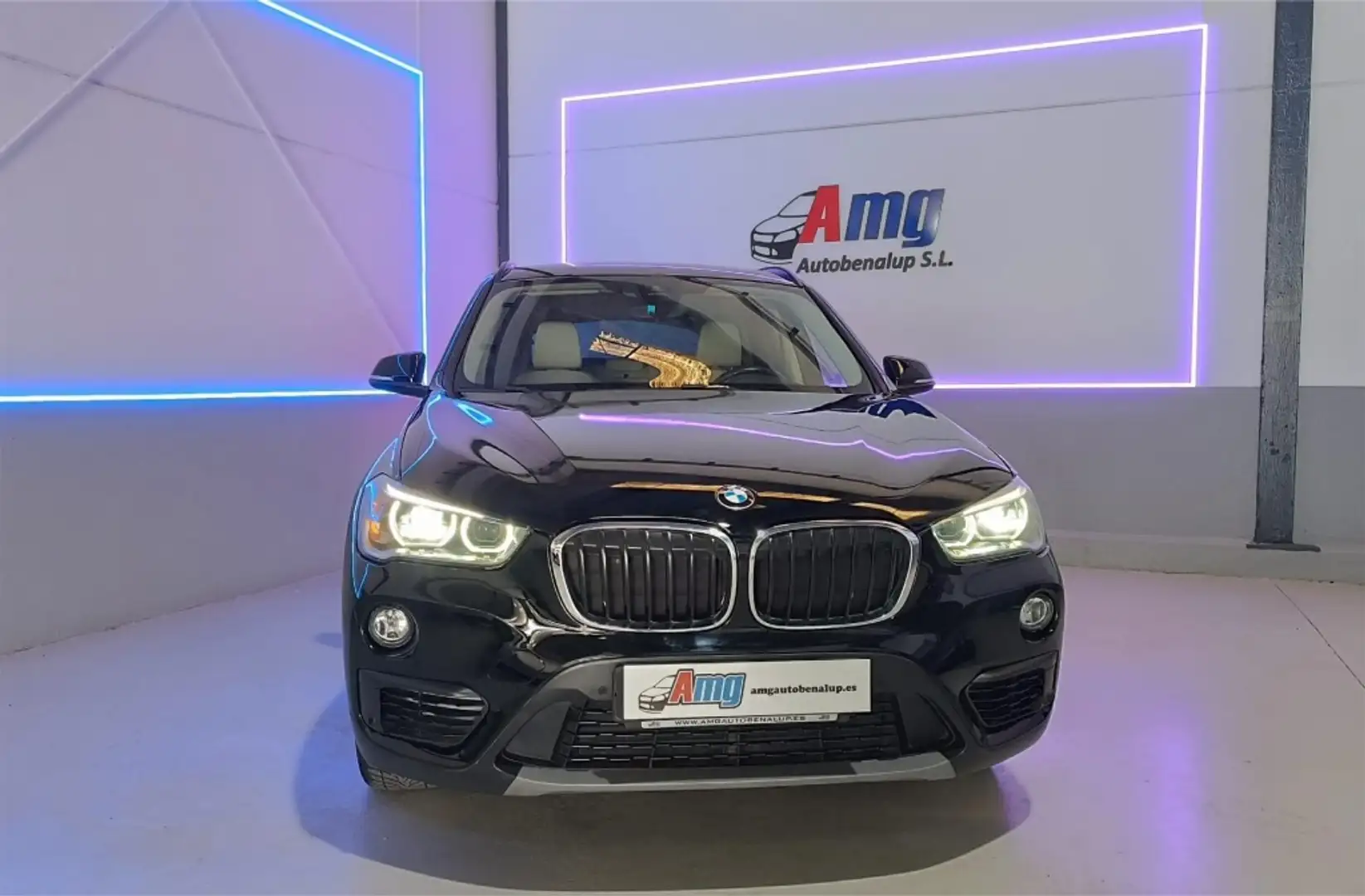 BMW X1 sDrive 16d Business Negro - 1
