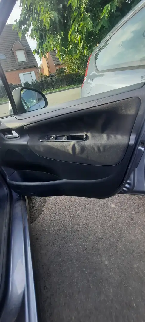 Peugeot 207 207 1.4 HDi 70ch FAP Série 64 Gris - 2