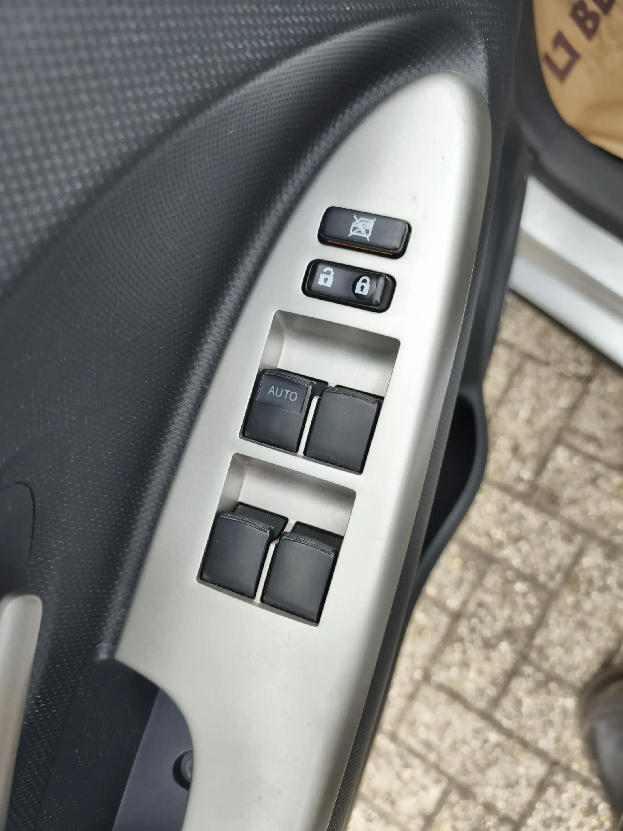 Toyota Urban Cruiser 1.3 VVT-i Aspiration — photo 14