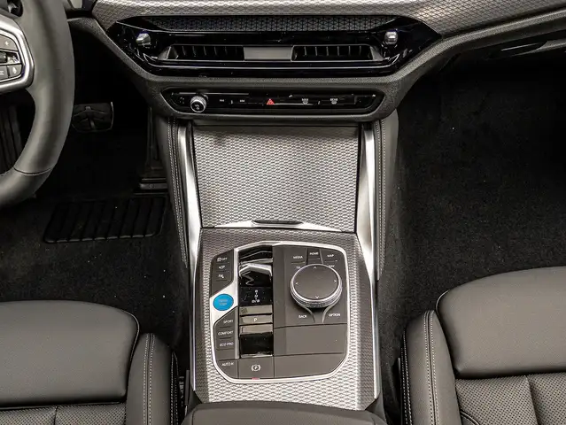 BMW I4 view 9