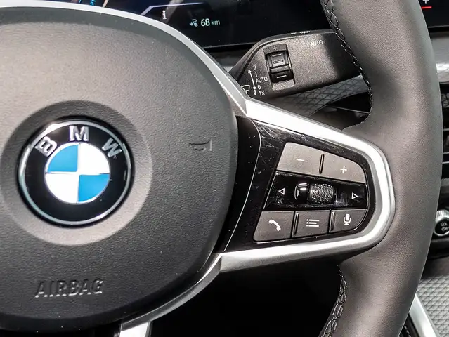 BMW I4 view 14