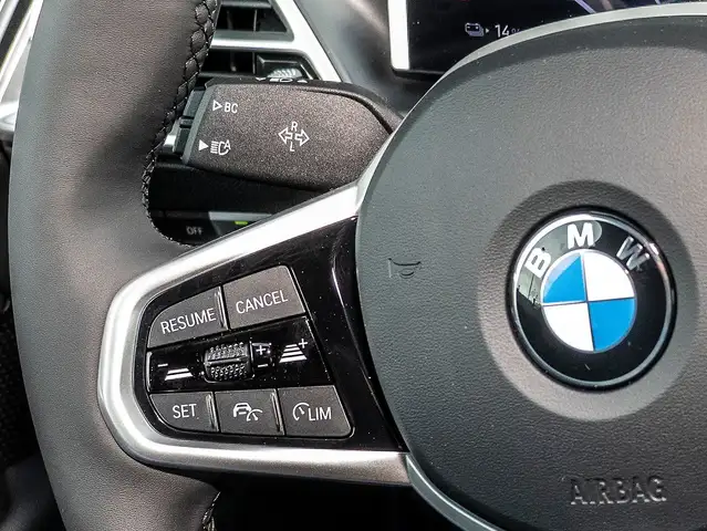 BMW I4 view 13