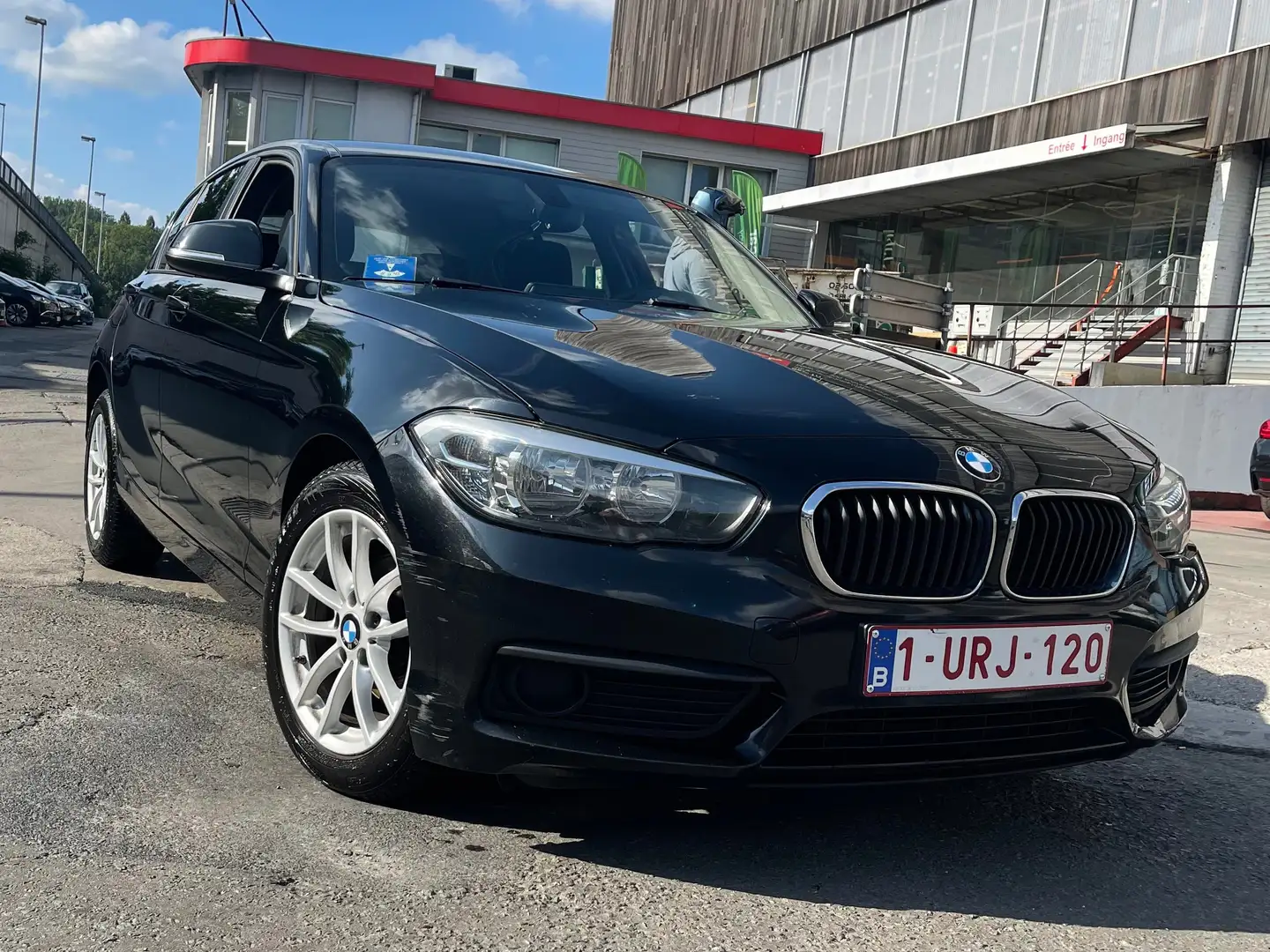 BMW 116 116i Noir - 1