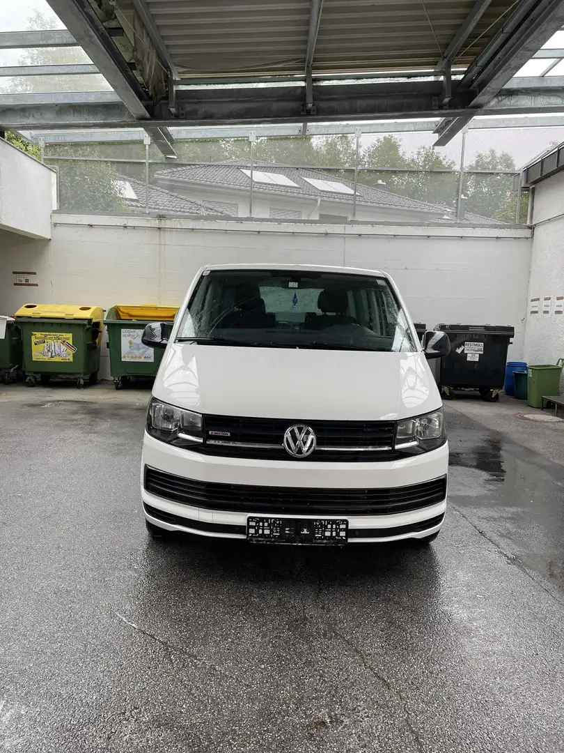 Volkswagen T6.1 Multivan Trendline Weiß - 1