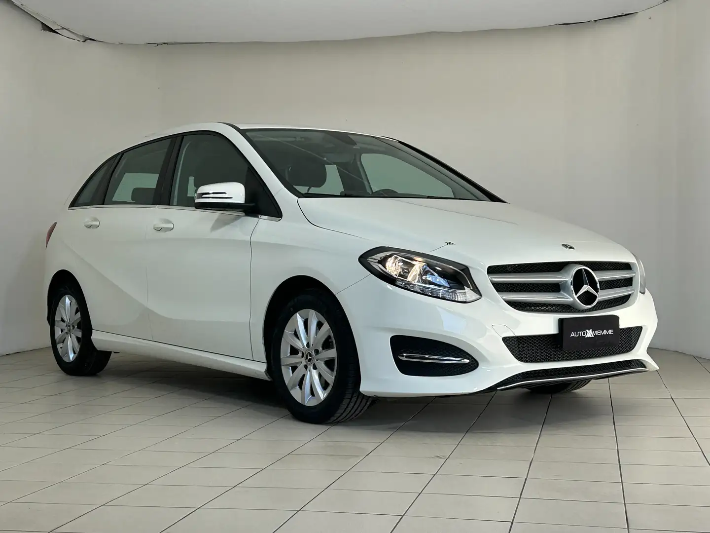Mercedes-Benz B 180 Classe B Executive EURO 6 Weiß - 2