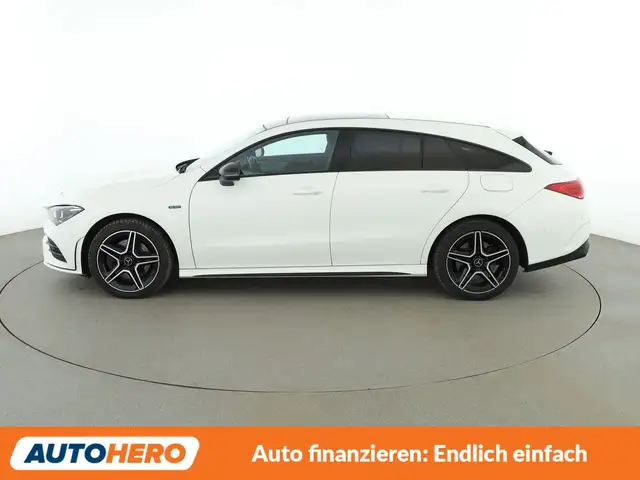 Mercedes-Benz Cla view 3