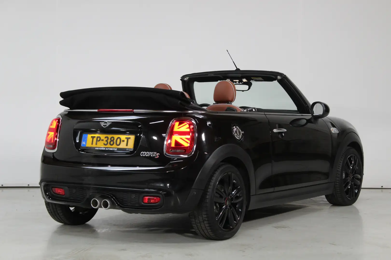 MINI Cooper S Cabrio Mini 2.0 JCW | H&K | Cam | Keyless | Negru - 2