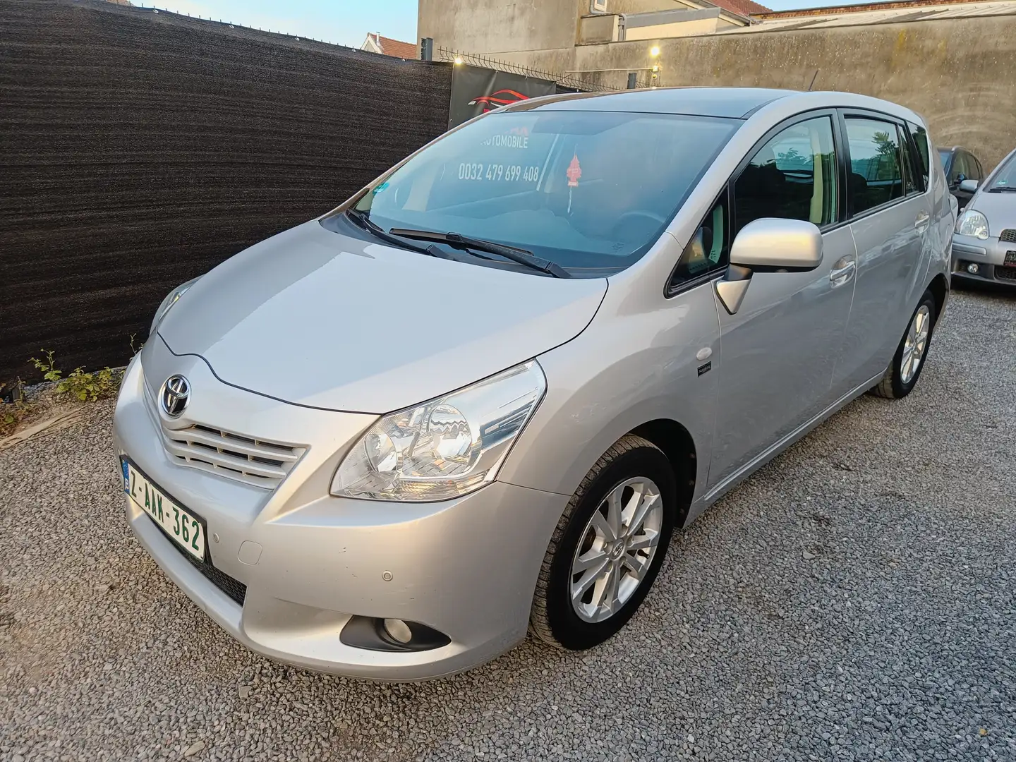 Toyota Verso Panoramique 91000 km Grijs - 1