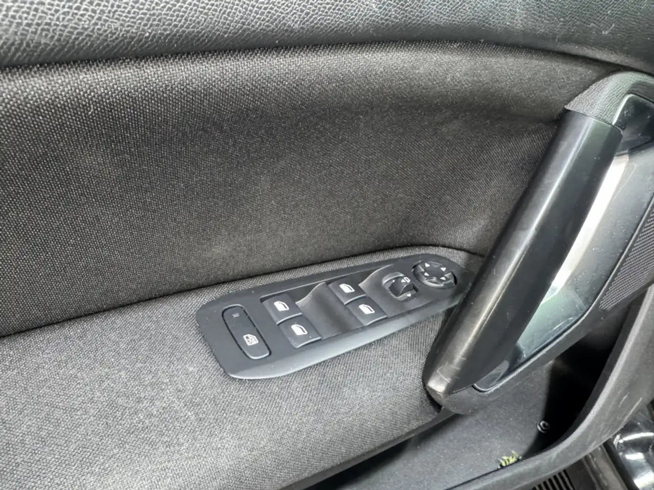 Peugeot 308 308 — photo 9