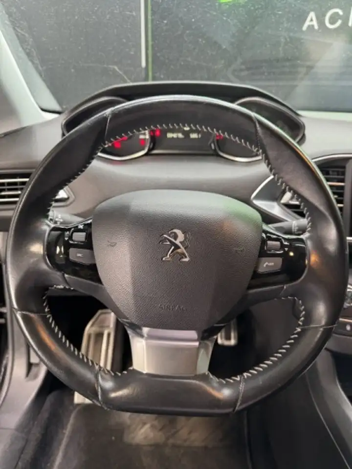 Peugeot 308 308 — photo 10