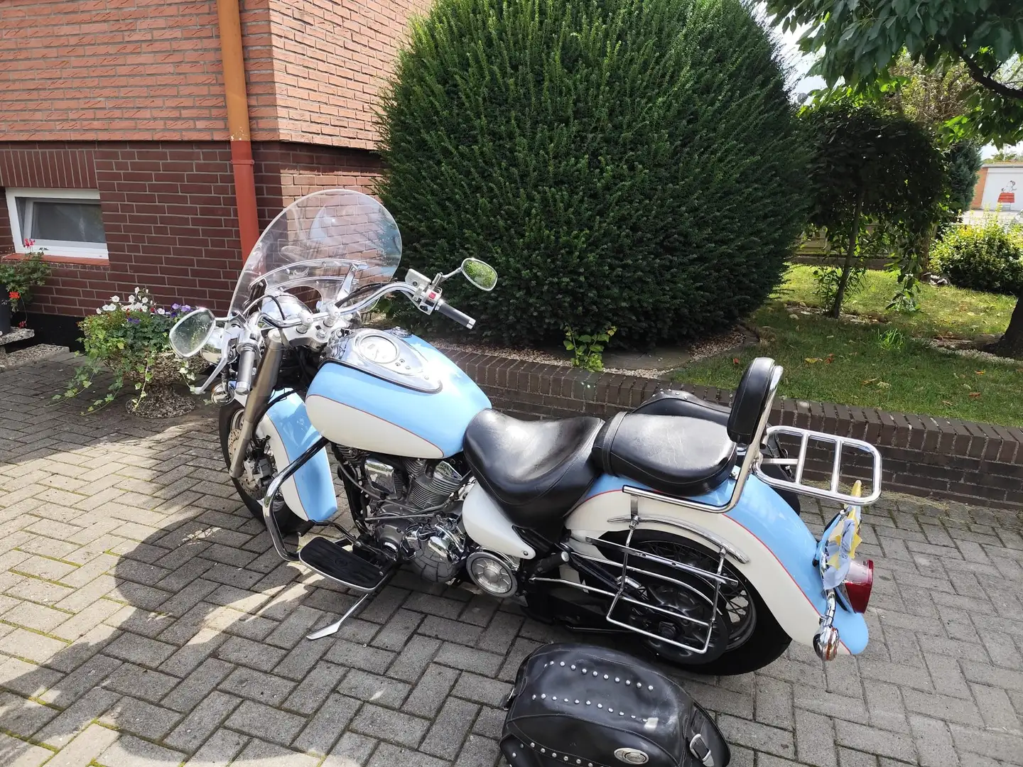 Yamaha XV 1600 Bleu - 2