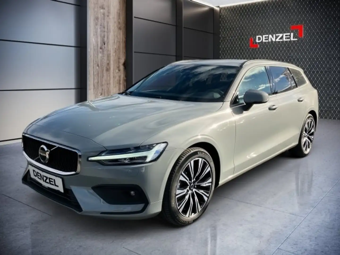 Volvo V60 Core, B4 Mild Hybrid, Benzin Grau - 1