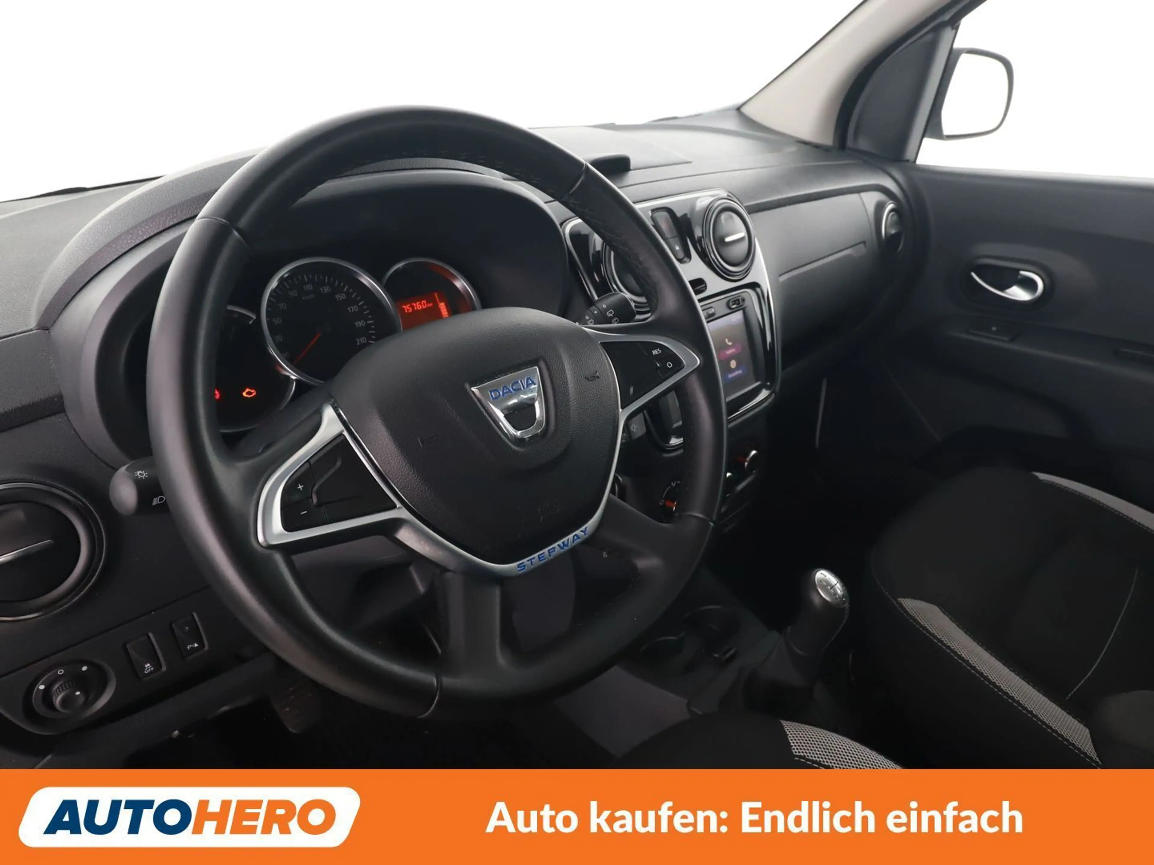 Dacia Lodgy 1.6 SCe Stepway — photo 11