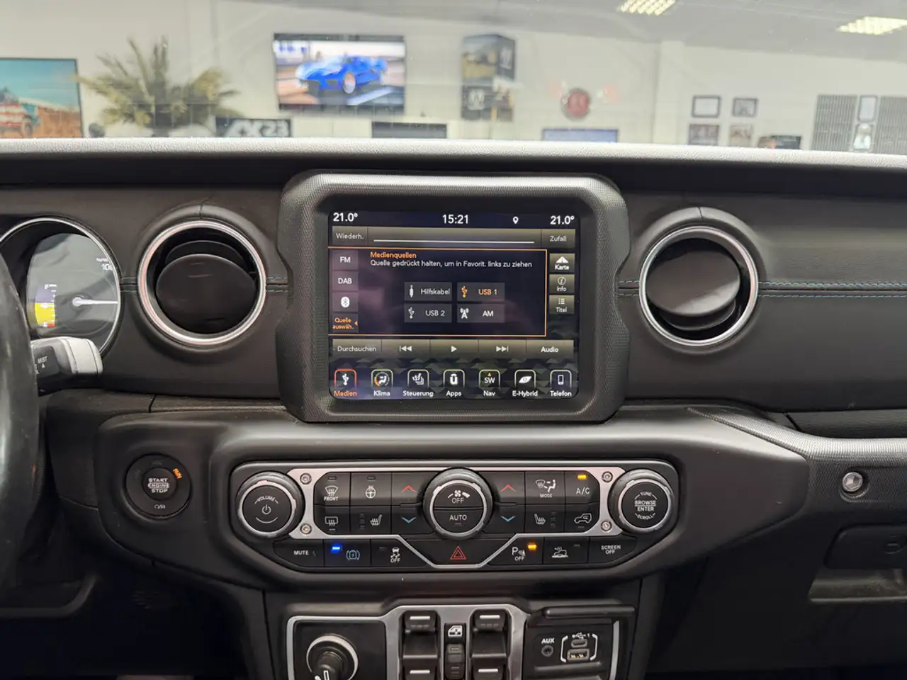 Jeep Wrangler Unlimited 2.0 Plug-In Hybrid Rubicon 4xe, миниатюра 30